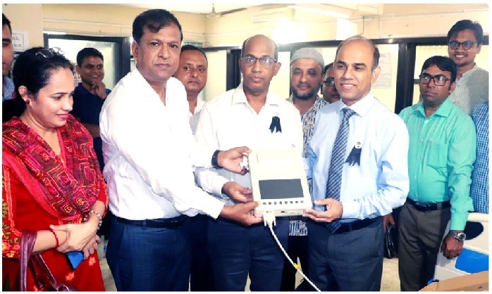 কুবির মেডিক্যাল সেন্টারে যুক্ত হলো চিকিৎসা সামগ্রী